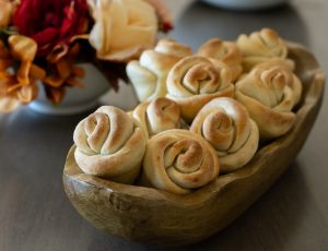 Rose Shaped Rolls