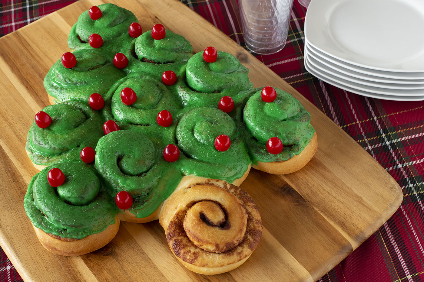 Christmas Tree Cinnamon Rolls - Cinnamom Bakery