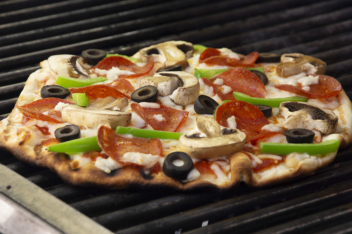 How to Grill Pizza, Grilled Pizza Recipe