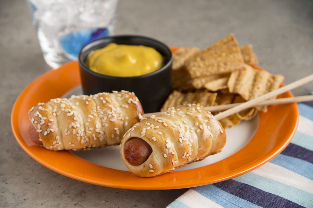 Got kids? Kids of all ages will go bonkers over these Baked Hot Dogs on a Stick.