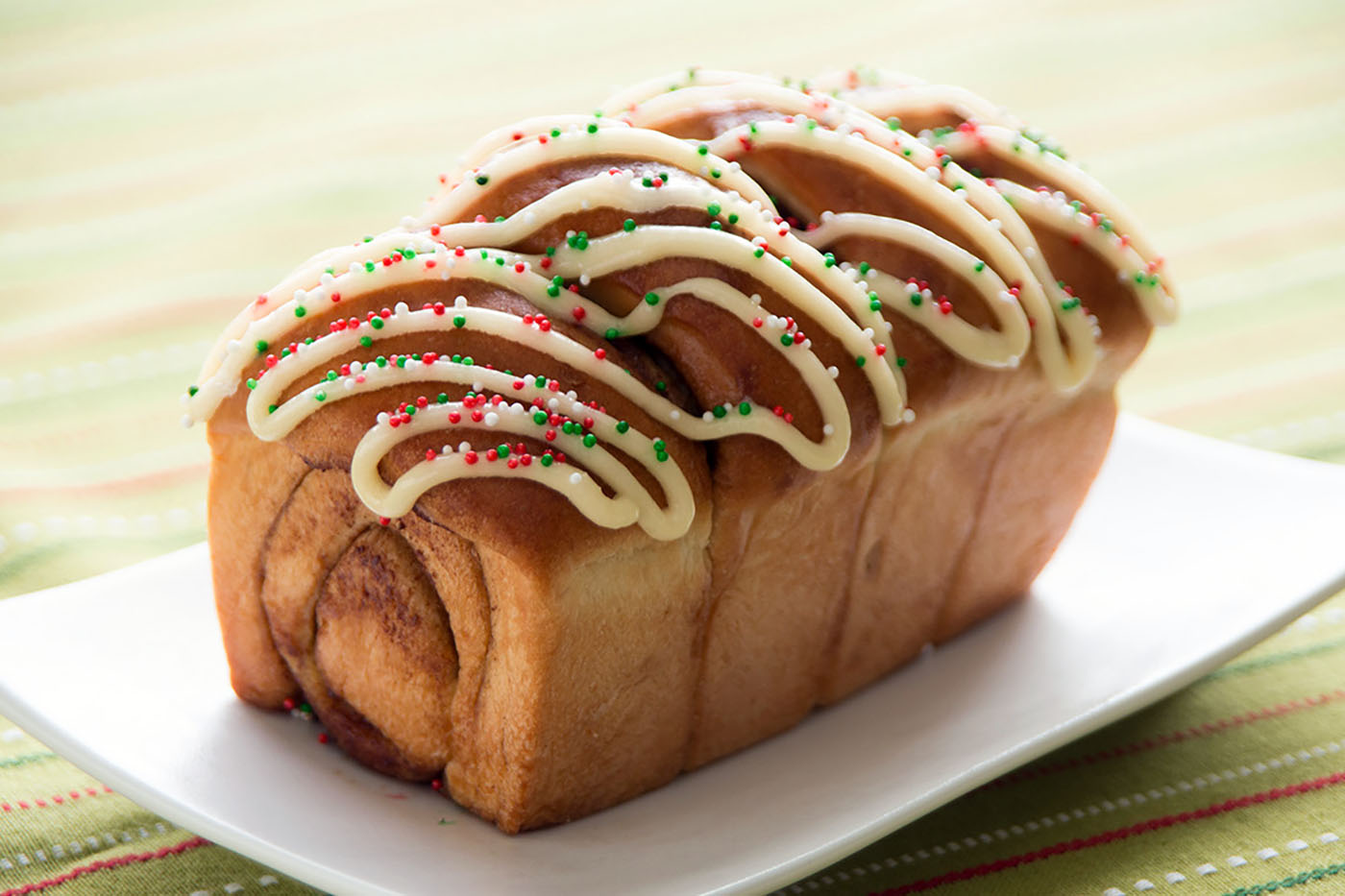 Take-n-Bake Mini Cinnamon Roll Pan