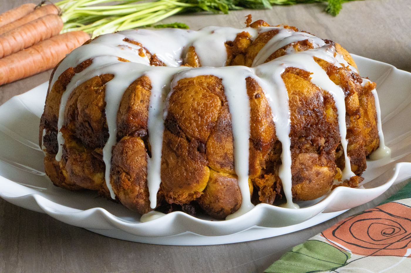 Carrot cake monkey bread